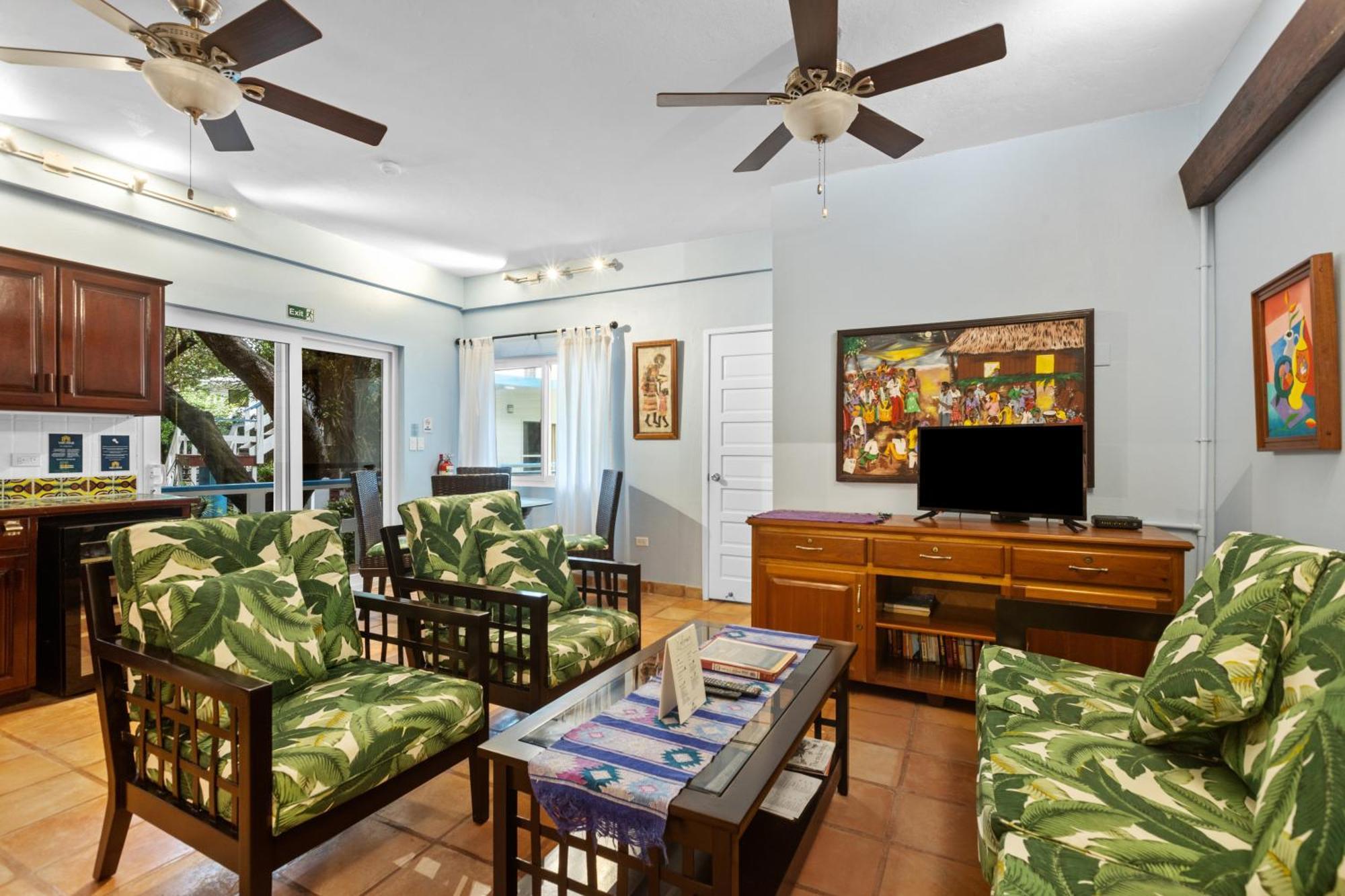 Condo #24 @ Beachside Villas Placencia Bagian luar foto